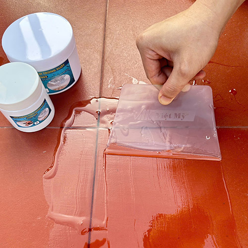 Keo-chong-tham-trong-suot-Suzo-N03