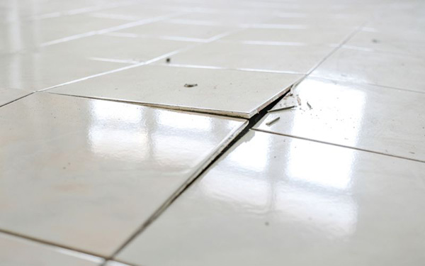 Khắc phục nền nhà bị phồng