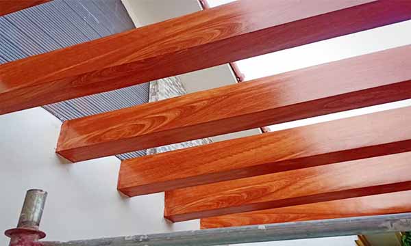 Yeu-to-anh-huong-den-gia-son-gia-go-tren-1-met-vuong