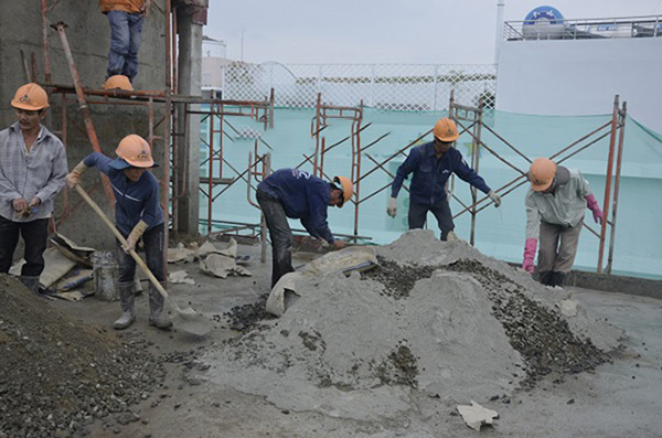 Cách trộn vữa thủ công