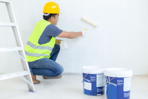 Đội thợ lăn sơn nước chống thấm Toàn Việt khảo sát tại Hà Nội
