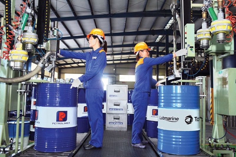 Đơn giá thực tế chênh lệch phụ thuộc vào việc nhập hàng nguyên phuy hay xá bồn