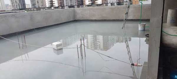 Ưu điểm ngâm nước xi măng chống thấm sàn mái