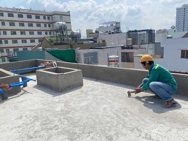Xử lý bề mặt sàn mái